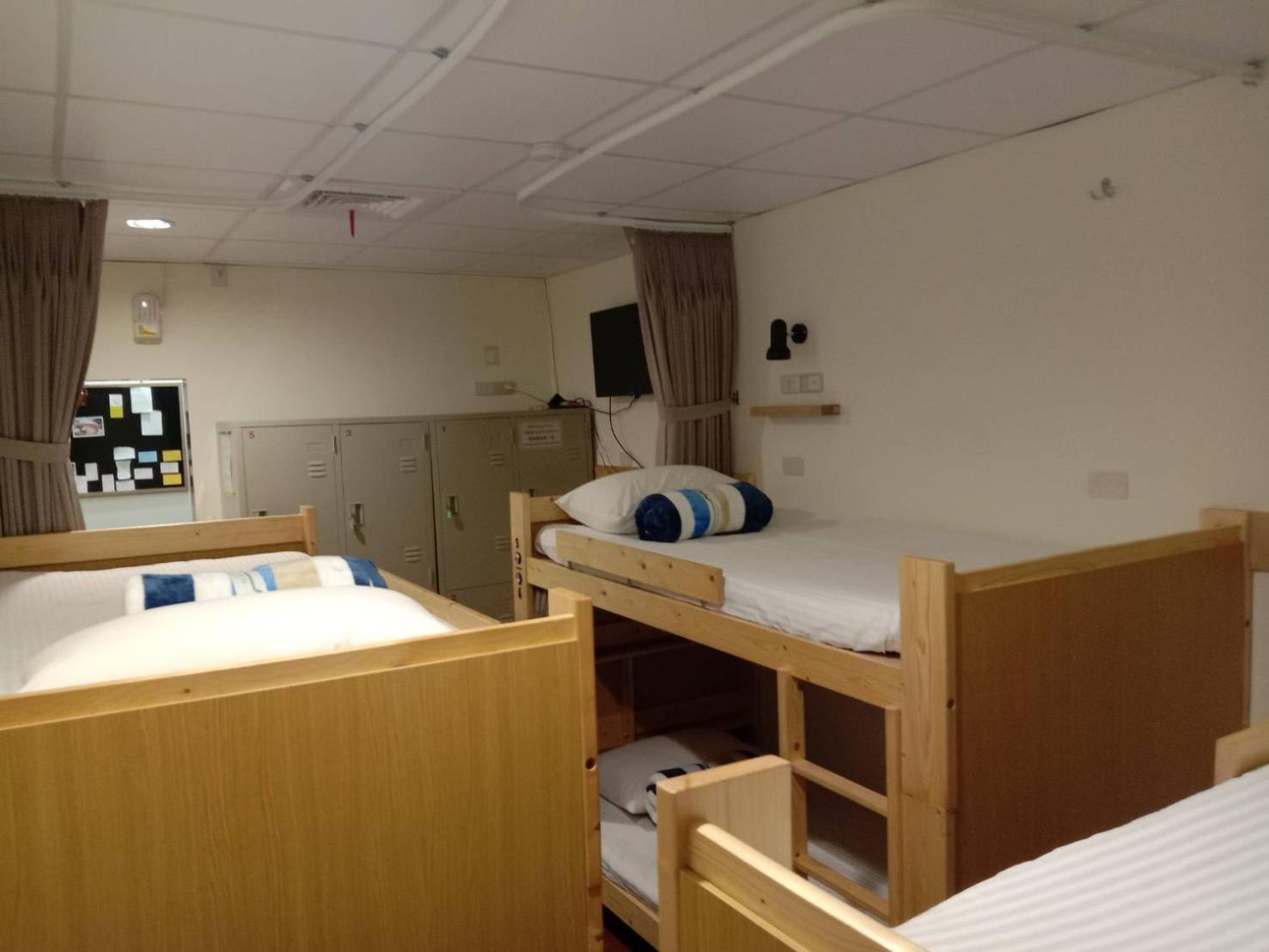Temple Side Hostel تاينان المظهر الخارجي الصورة